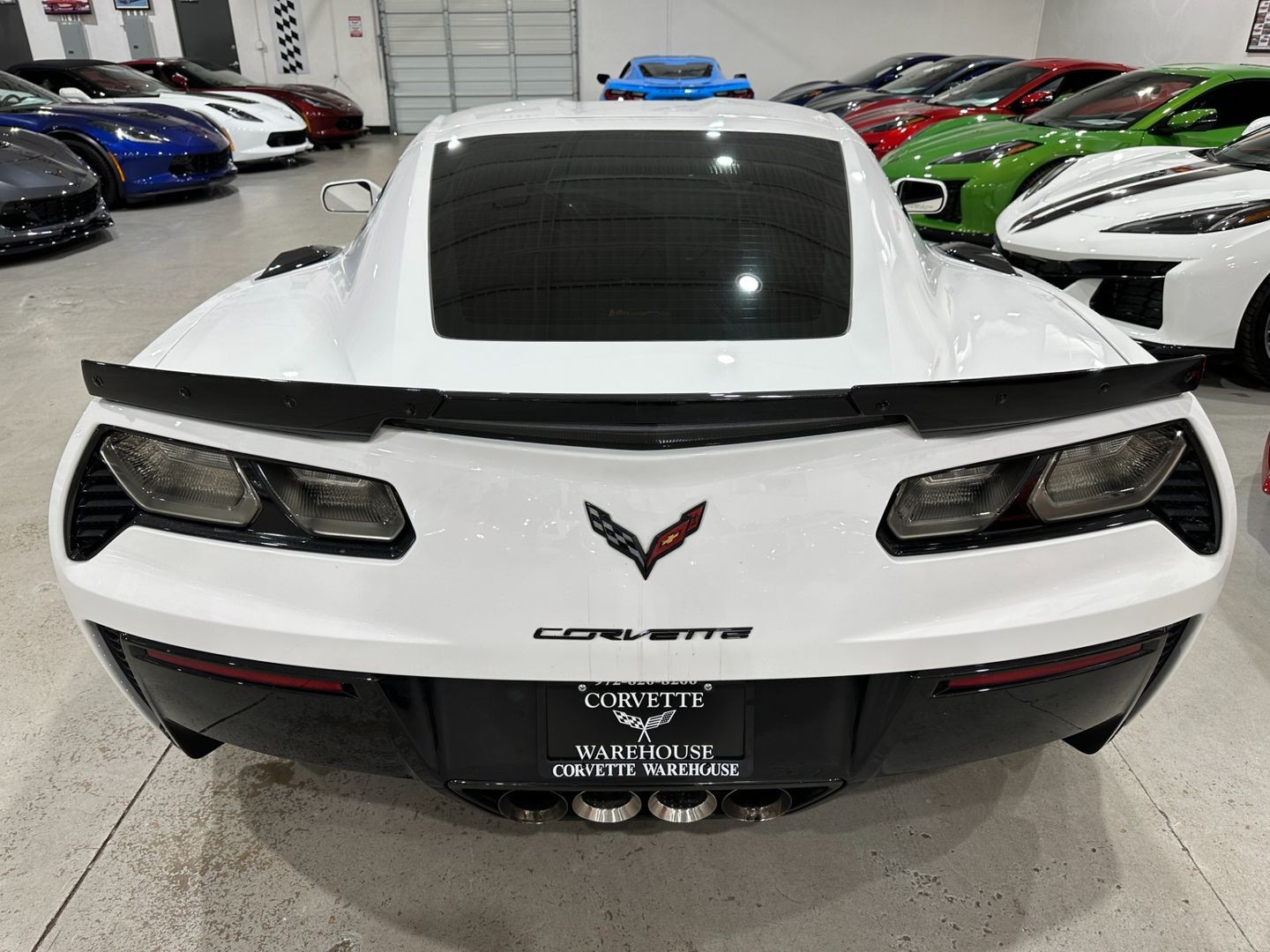 2016 [G8G] Arctic White Chevrolet Corvette   | C7 Corvette Photo 9