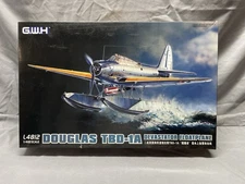 1/48 Great Wall Hobby Douglas TBD-1A Devastator Floatplane