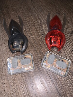 Hexbug Micro Robotic Creatures Mechanicals Wasp Red and Black R/C Lot Of 2