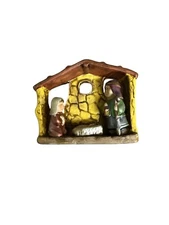 Vtg Nativity Sculpture Manger Stable Baby Jesus Xmas Hand-painted Ceramic 4.25"