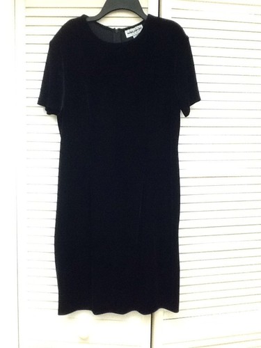 LBD, BLACK VELOUR SS BACK ZIP DRESS, Wayne Diamond Designs, SZ 10, EUC!