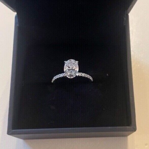 IGI Diamond Engagement Ring VVS1 D Oval Cut 1.68 Ct Lab Created Sparkling