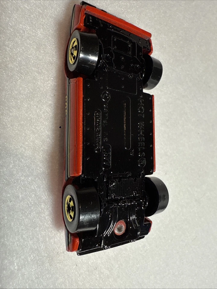 De colección 1977 Hot Wheels Ferrari 308 rojo diecast ruedas doradas ¡Bonito! Foto 4 de 4