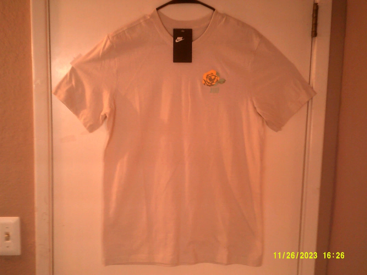 Nike sportswear rose top