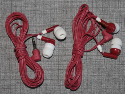 Big Bus Tours 2.5mm Headphones Set of Two New York City Hop On Off