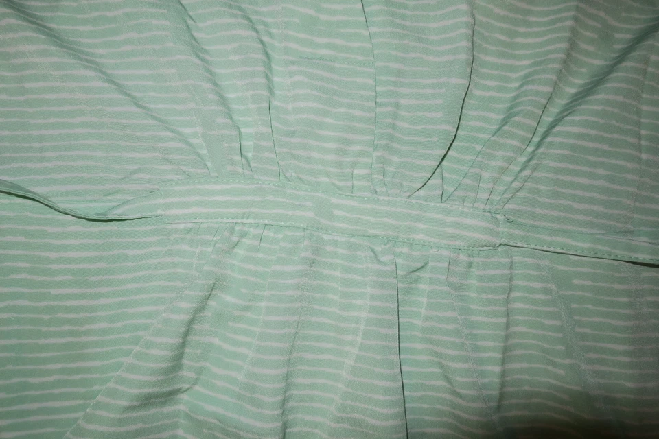 L ❤️ LIZ LANG TARGET ❤️ CAMISA LISTRADA CASUAL BLUSA DE POLIÉSTER MANGA 3/4 - Imagem 3 de 4