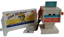 Vintage 1970s Buddy L Jr. Auto Action Gas Pump Billboard Lot Japan 2
