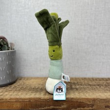 Jellycat Vivacious Veg Leek - Small Green Velour Beanie Vegetable Play 10" Tags