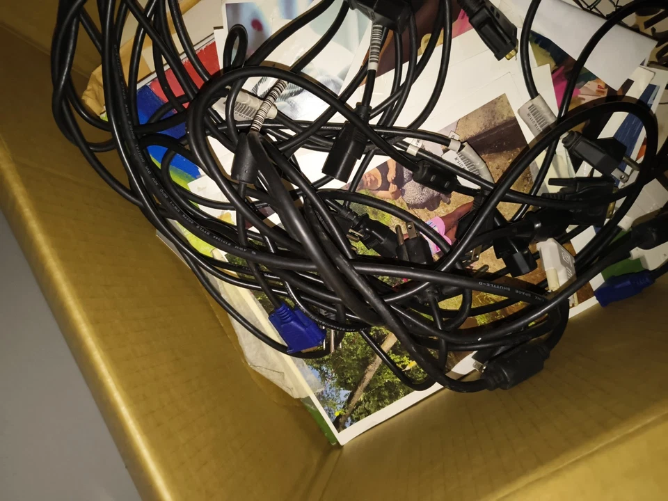 Configuración de 6 monitores Foto 4 de 4