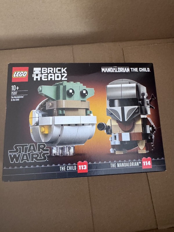 LEGO 75317 Star Wars Brickheadz  The Mandalorian And Child  - New And Sealed