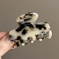French Women's Hair Clips Elegant Acetate Hair Claw Medium Size Sweet Shark Clip