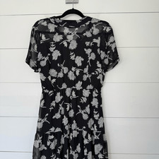 Lulu’s Women’s Small Black Floral Midi Dress