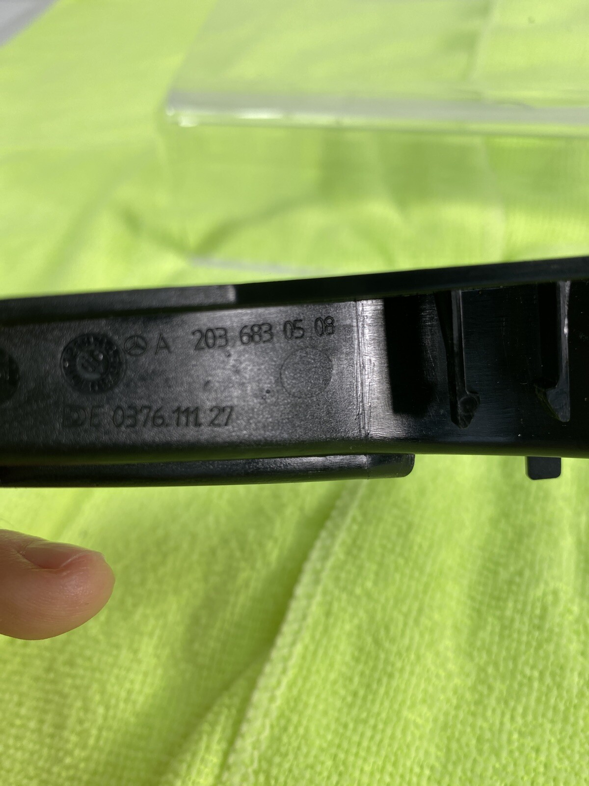 200307 MERCEDES C240 INTERIOR CENTER CONSOLE COVER PANEL L A2036830508 eBay