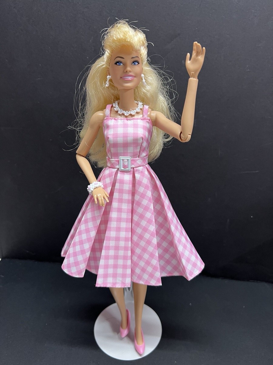 Mattel - Barbie The Movie ~ Pink Gingham Dress - HPJ96 - 2023 | eBay