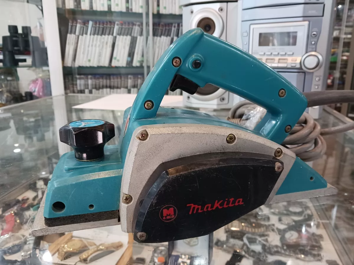 Makita power 2024 planer 1900b