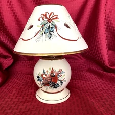LENOX WINTER GREETINGS CANDLE LAMP