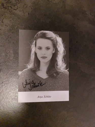 Autogramm AK Autogrammkarte Anja Schüte Sexy Schauspielerin Zärtliche Cousinen 2