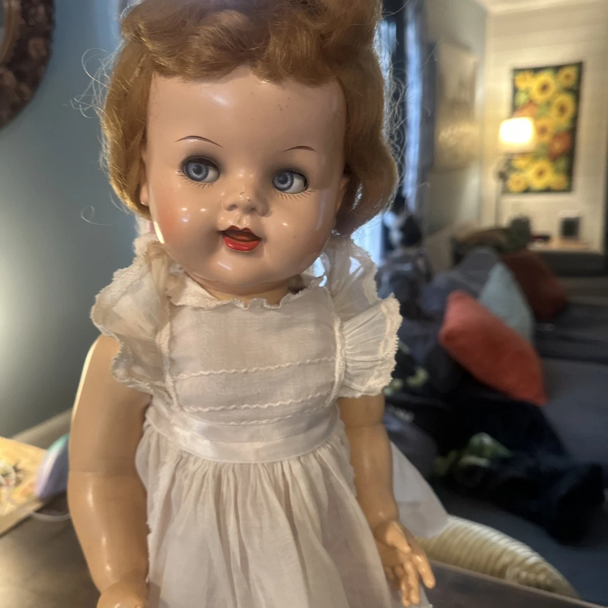 Ancienne poupée Saucy Walker Idéal Toy compact année 50 bruiteur 53 cm
