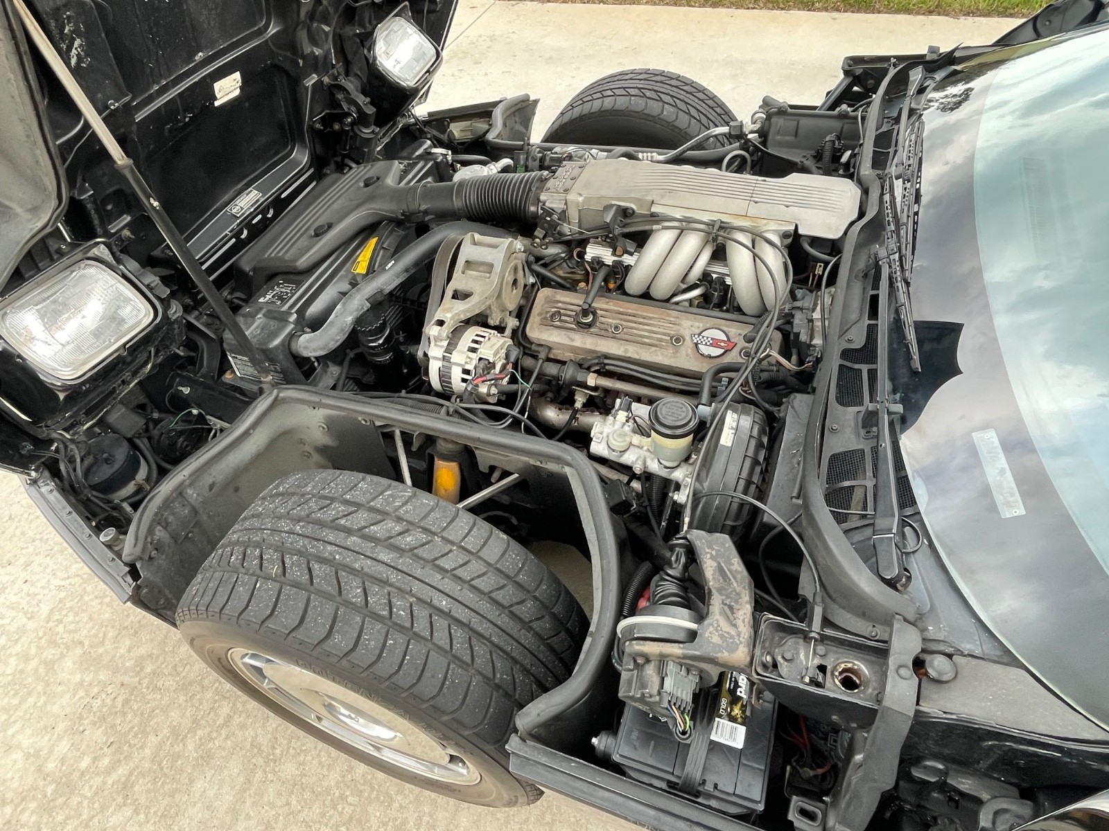 1987 Black Chevrolet Corvette   | C4 Corvette Photo 9