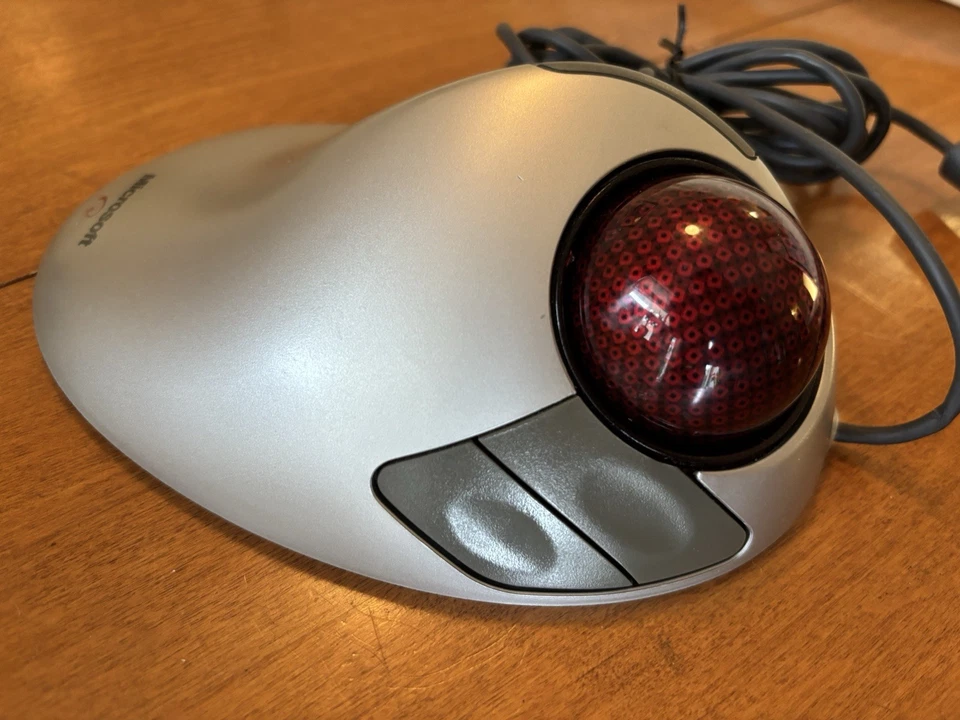 Microsoft Trackball Explorer 1.0 PS2/USB Compatible X05-87473 - Image 2 of 4