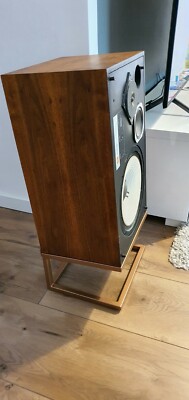 Premium limited edition Gold-coppered steel stands JBL L100 & L100