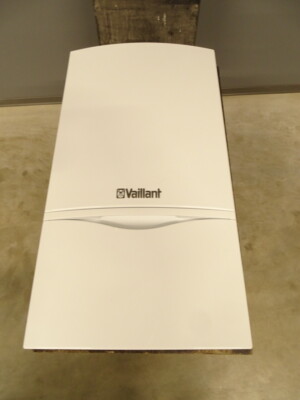 Vaillant turboTEC plus VCW DE 245/4-5 Gas-Kombi-Therme 24kW Heizung Bj.2015