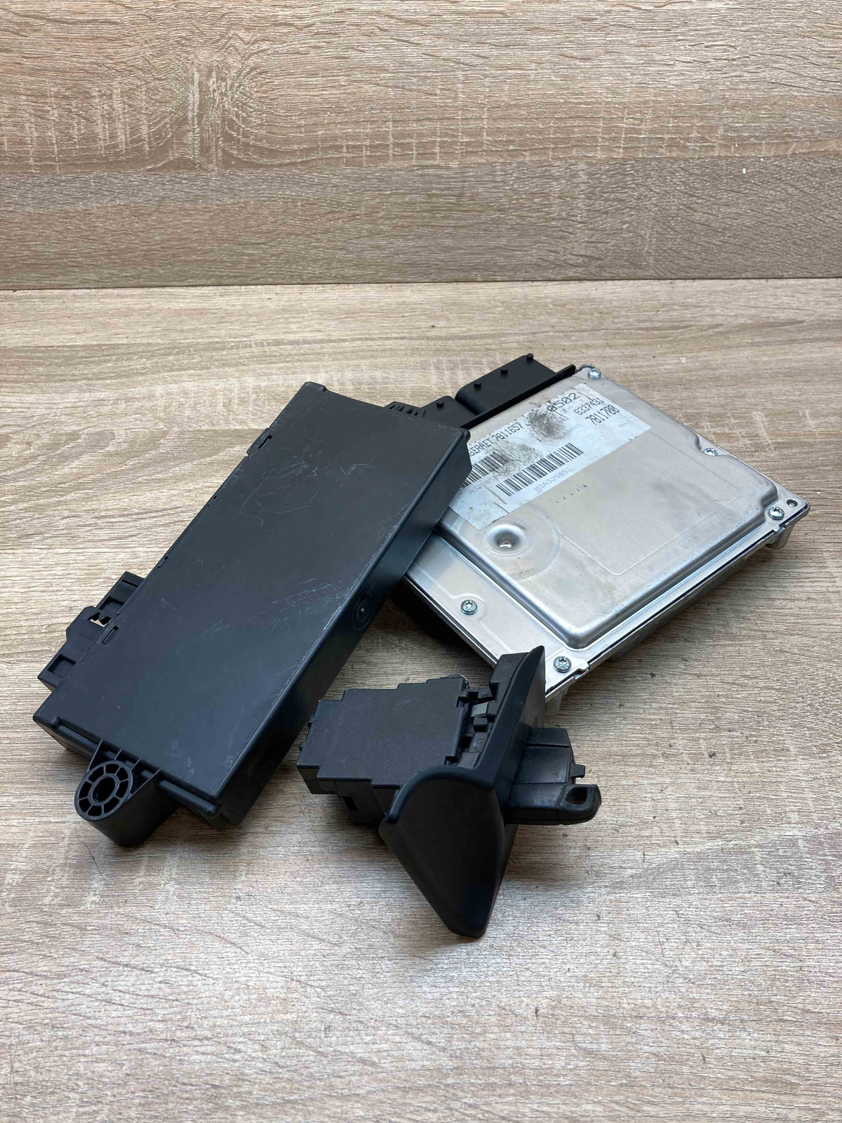 7811700 9147212 BMW Motor ECU Engine Module Unit 6954720 Bosch | eBay