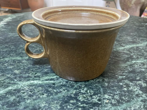 Bennington Potters Bennington Vermont Trigger Handle Mug Saucer 1537/1538