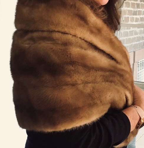 VINTAGE 1960s Luxury Mink Stole Wrap, Silk Lined. Hollywood Glamour #h21