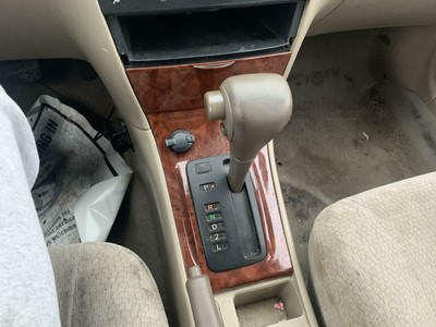 Floor shift toyota