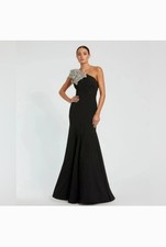 Mac Duggal Black Crepe One Shoulder Gown With Crystal Flower Sz 2