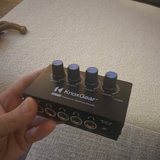 Knox Gear Professional 4-Channel Analog Headphone Amplifier Black 1/4" TRS