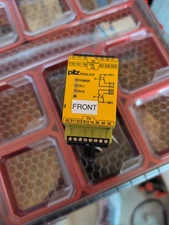 PILZ 774340 P2HZ X1 Safety Relay New (1Pcs)