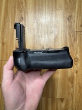 Neewer Grip for Canon 7D NW-7DR II