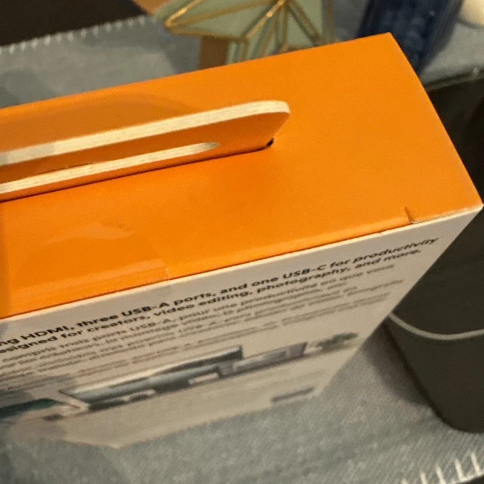 Hyper 6 Ultra Fast Ports USB-C Hub 4K 10 Gbps 100 Watts New Sealed Box - Image 3 of 3