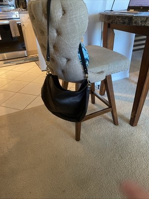 BLACK LEATHER GUCCI Stunning Large Black Bag RTO $2,500.00