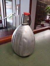 ANTICA BORRACCIA " CAMP " IN ALLUMINIO VINTAGE.