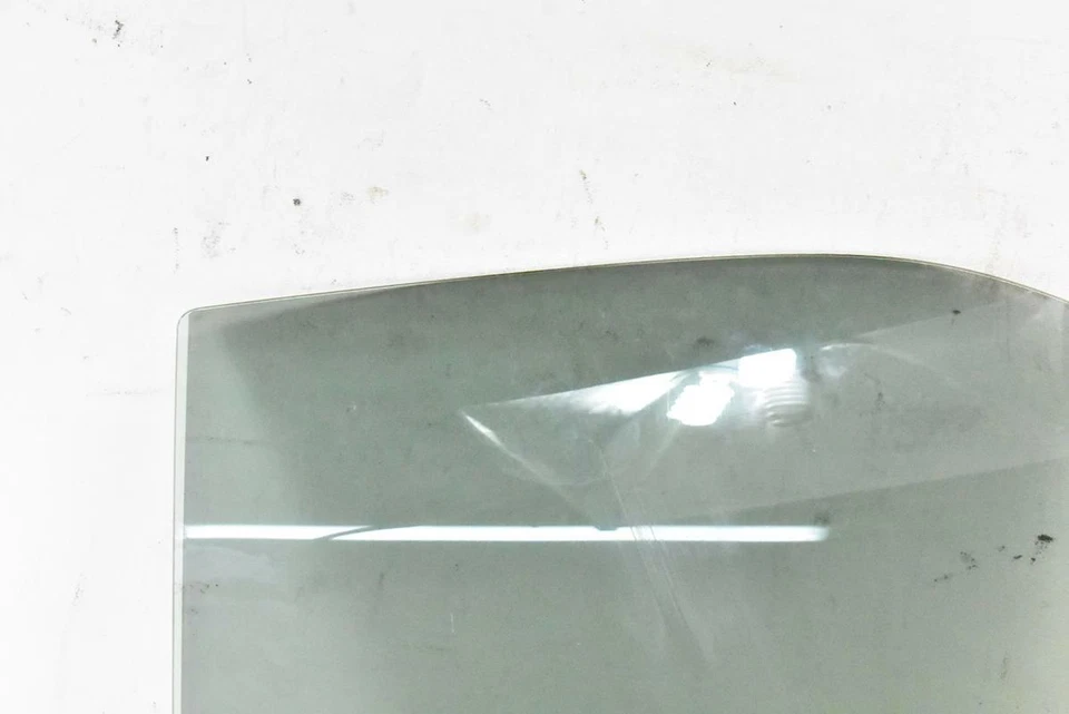 PUERTA TRASERA IZQUIERDA MERCEDES W202 94-00 C36 C43 C280 C230 C220 CRISTAL VENTANA Foto 4 de 4