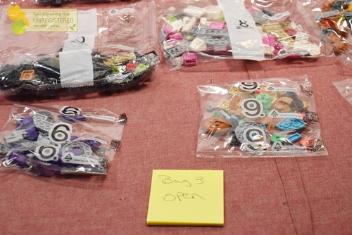 LEGO Star Wars Creative Play Droid Builder Set 75392 (Bag 3 Opened)* - Picture 2 of 12