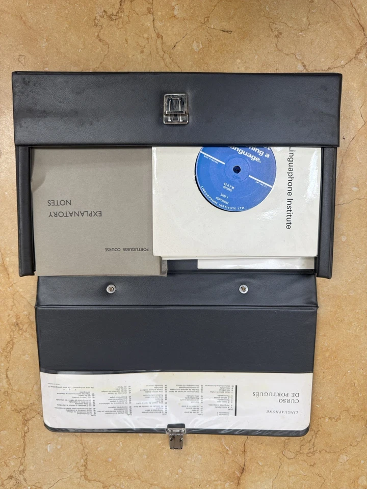 Vintage Linguaphone Portugese Course On 45 RPM Vinyl Records 1960's - Image 2 of 4