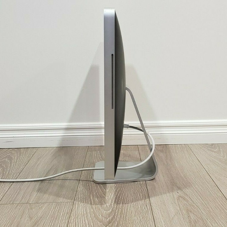 Good Condition Apple iMac Early 2008, 250GB Storage, 5GB RAM, 2.4