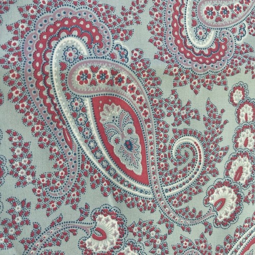 3 Plus Yards of ANGELIQUE from the Chantilly Collection Paisley Fabric - Picture 2 of 6