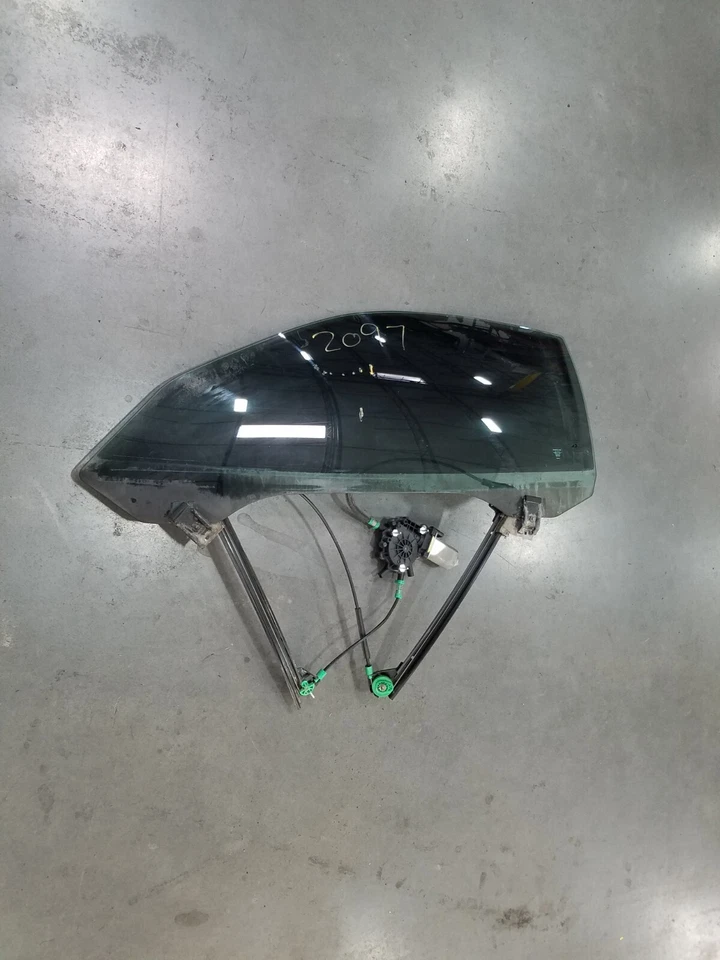 2002 Chevy Corvette C5 Z06 Left Driver Door Glass / Regulator #2097 VV6 - Image 3 of 4