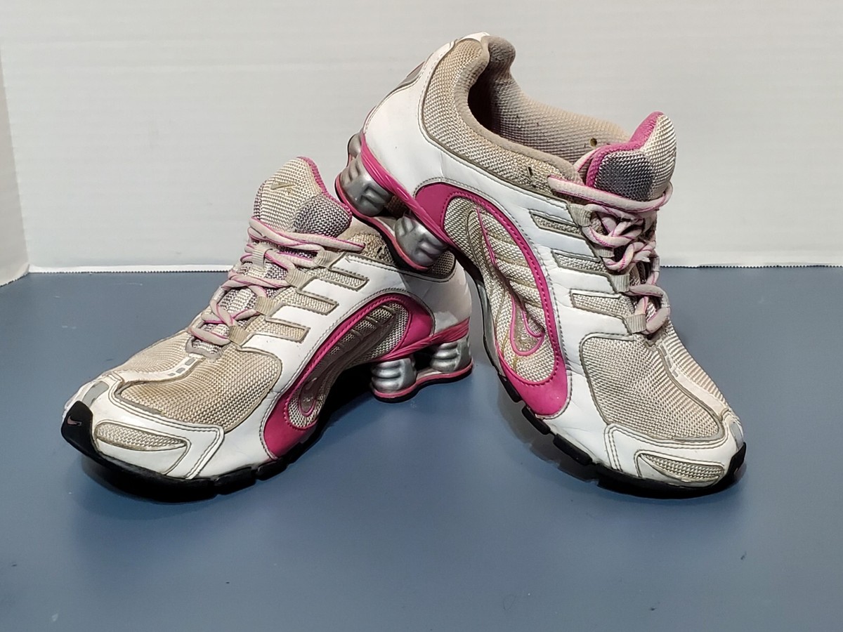 Women's Nike Shox Navina Run Shoes White/Pink/Silver 6.5 US / 37.5