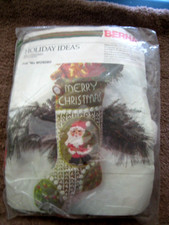 Vintage NEW Bernat W09280 Mr Christmas 1979 Stitchery Kit