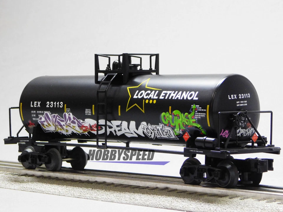 LIONEL GRAFFITI UNI-BODY TANK CAR O GAUGE train railroad freight 2223110-T NEW - Image 3 of 4