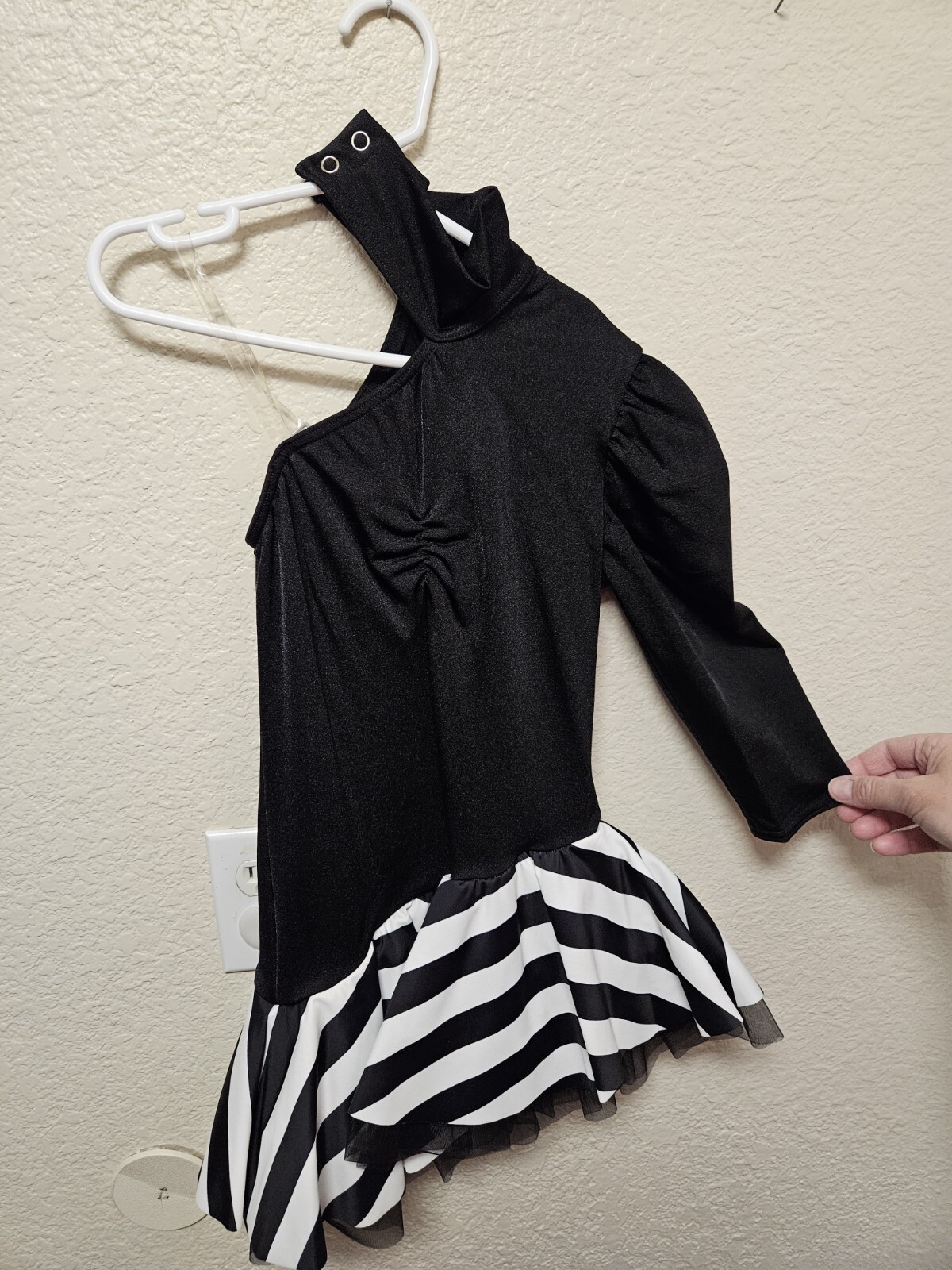 Girls Kelle' Dance Costume, Medium Child - image 1