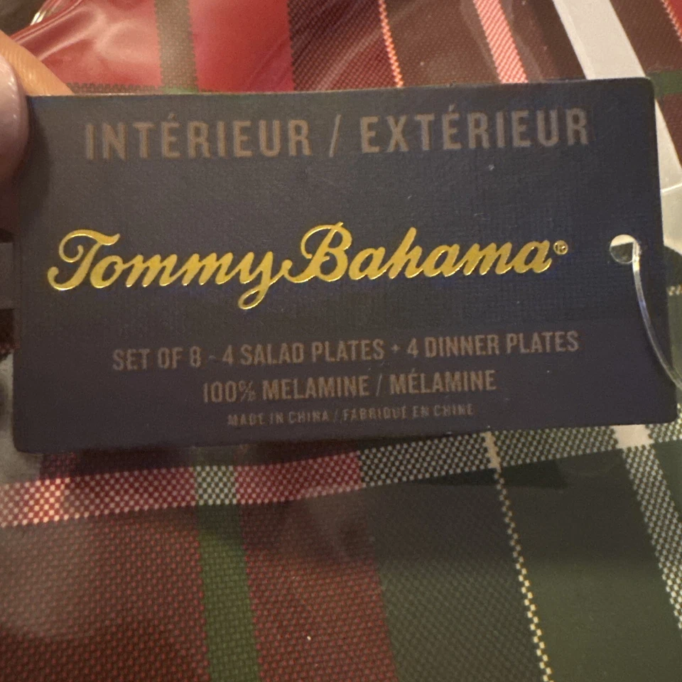 Tommy Bahama 8 piezas PLATOS DE CENA Y ENSALADA FESTONEADOS TARTÁN ROJO a Cuadros Navidad NUEVO Foto 3 de 4