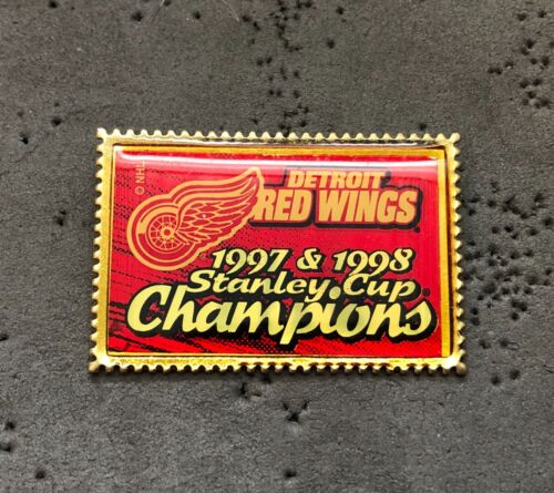 Pin de hockey Detroit Red Wings 1997 y 1998 Stanley Cup Champions NHL - Imagen 1 de 1
