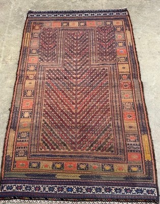 EIN HERRLICHER ALTER HANDGEFERTIGTER TRADITIONELLER SUMAKE ORIENTALISCHER KELIM (153 x 90 cm) X